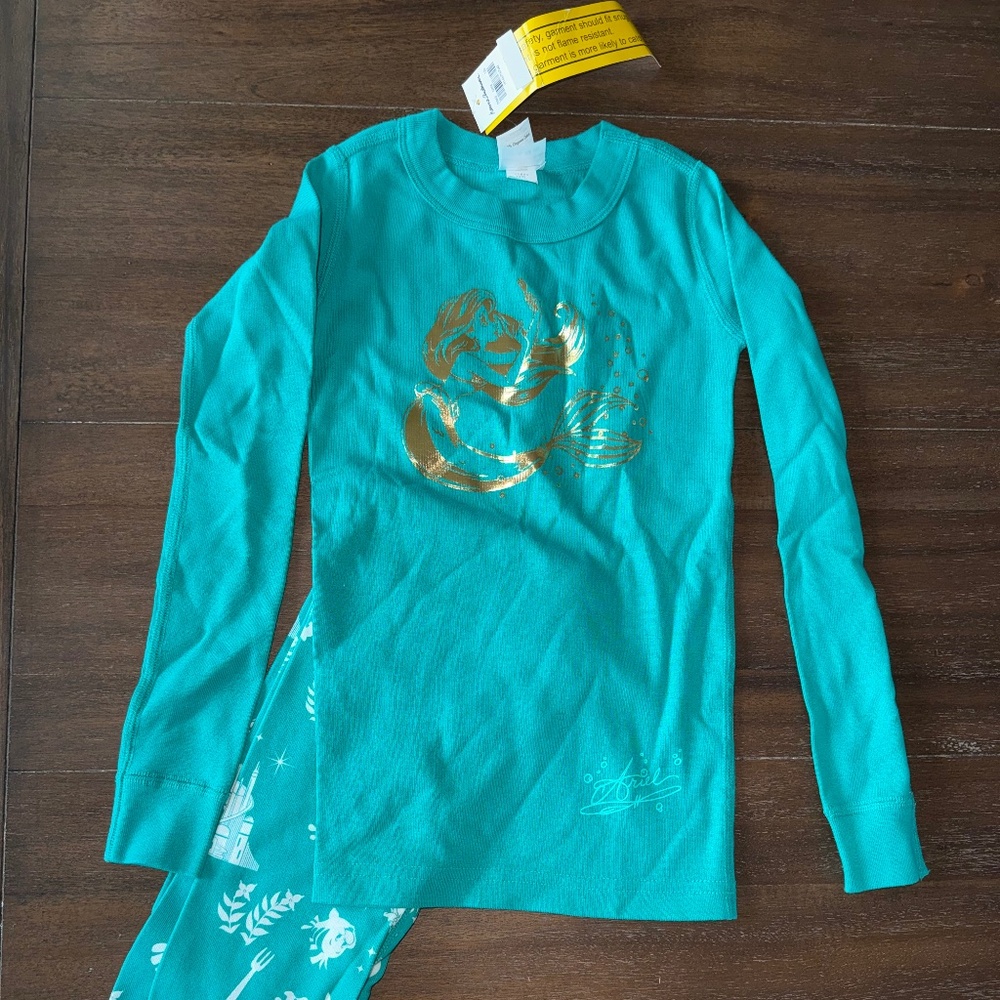 Hanna Andersson size 6/7 pajamas - Disney Little Mermaid Ariel
